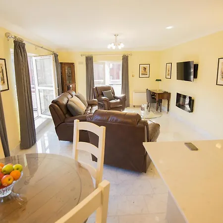 Apartment Sir John Rodgersons Quay